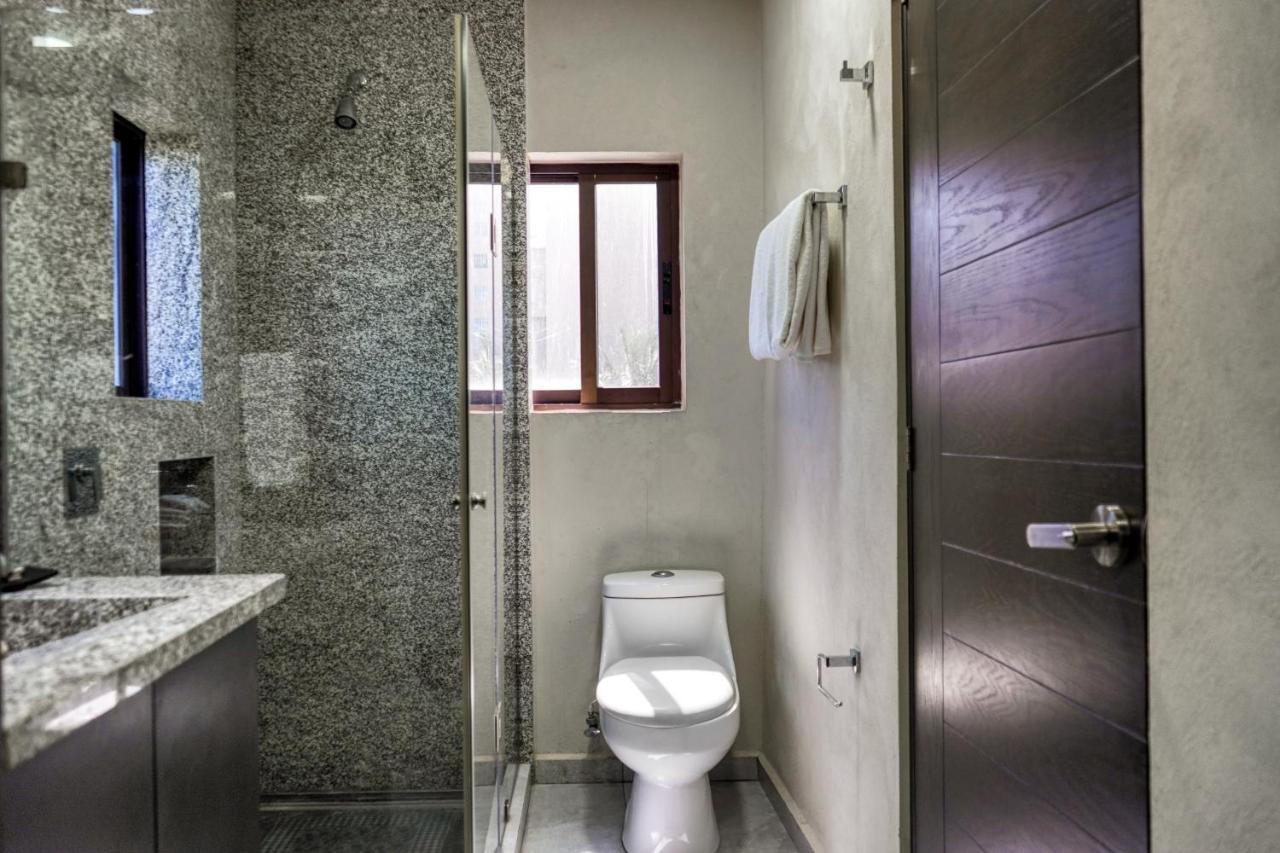 Residencial Cascadas, House # 9 * Cancún