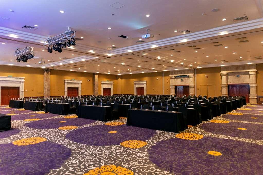 Wyndham Grand & 5*