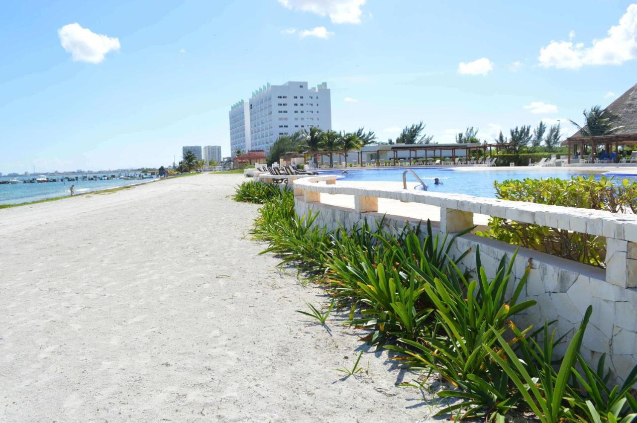 Amara Cancun