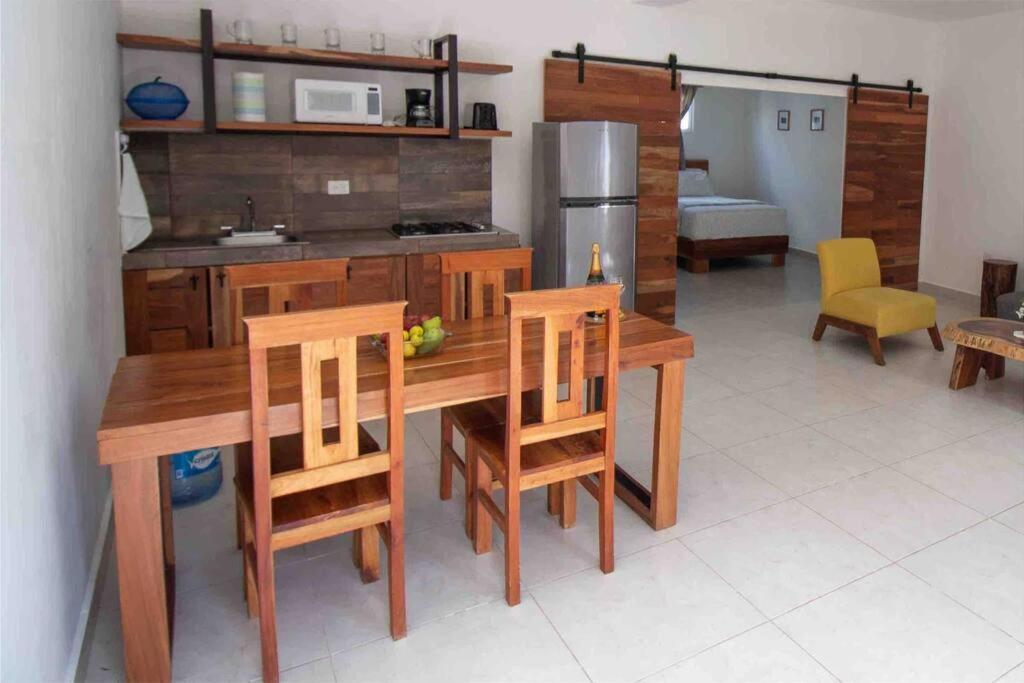 At Casa La Ceiba 2 - 4 Pax Cancún