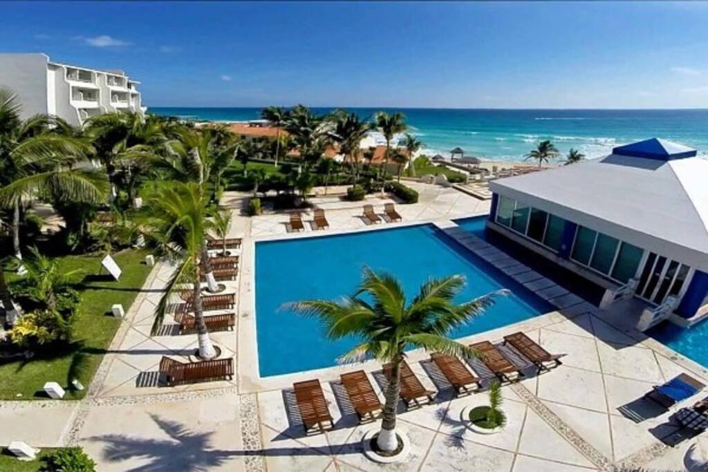 Solymar Studio Apt Beachfront With Sunset Views Apartment Cancun