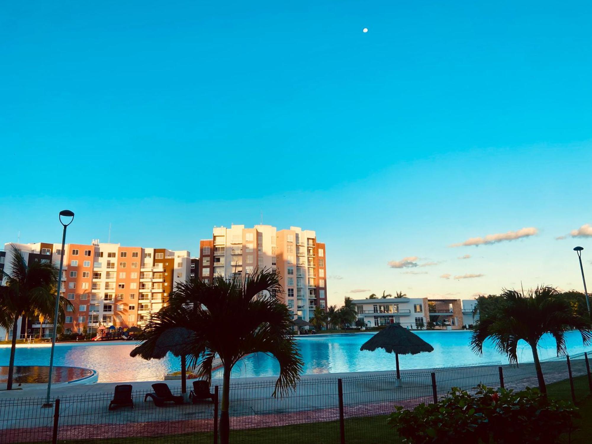 Escape Al Caribe Con Vista Impresionante En Pilarita's Dream Lagoons Apartamento Cancún