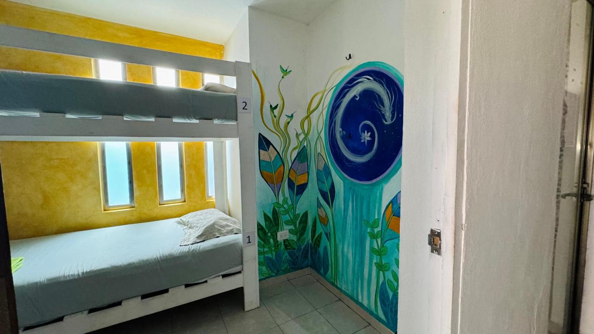 La Luz Hostal *