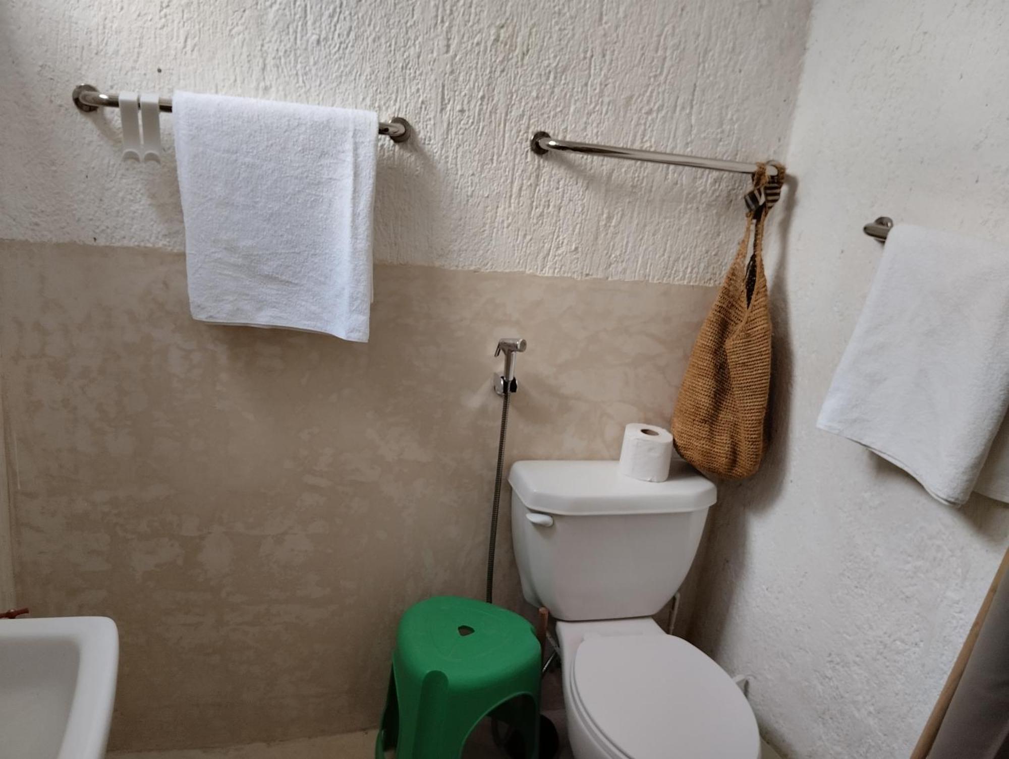 Cat 3 * Cancún