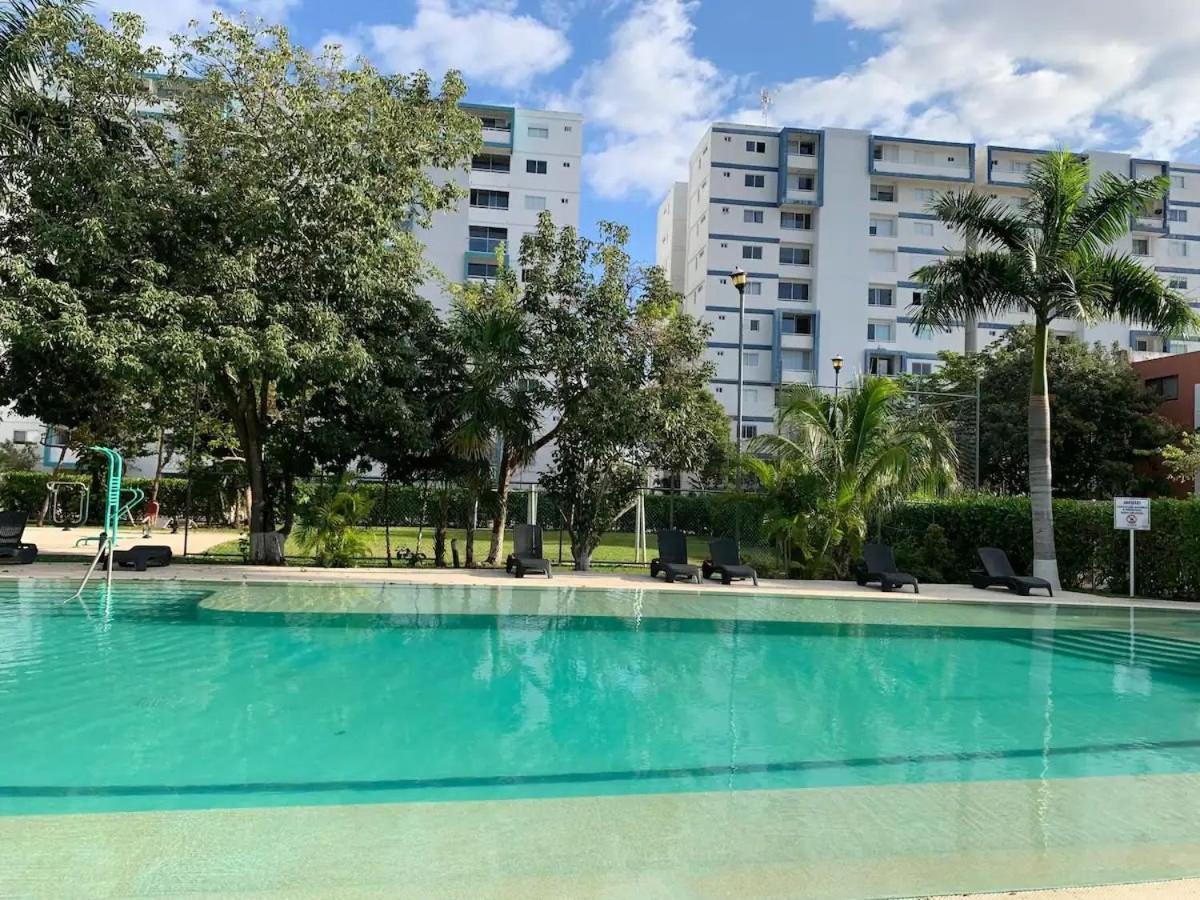 Exclusive Building 6 People 3 Cable Televisions 2 Swimming Pools Balcony, * Cancún