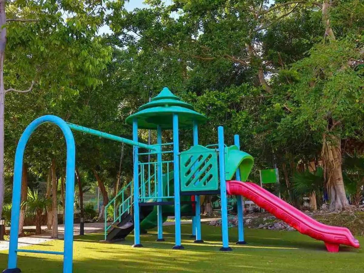 Exclusive Building 6 People 3 Cable Televisions 2 Swimming Pools Balcony, * Cancún