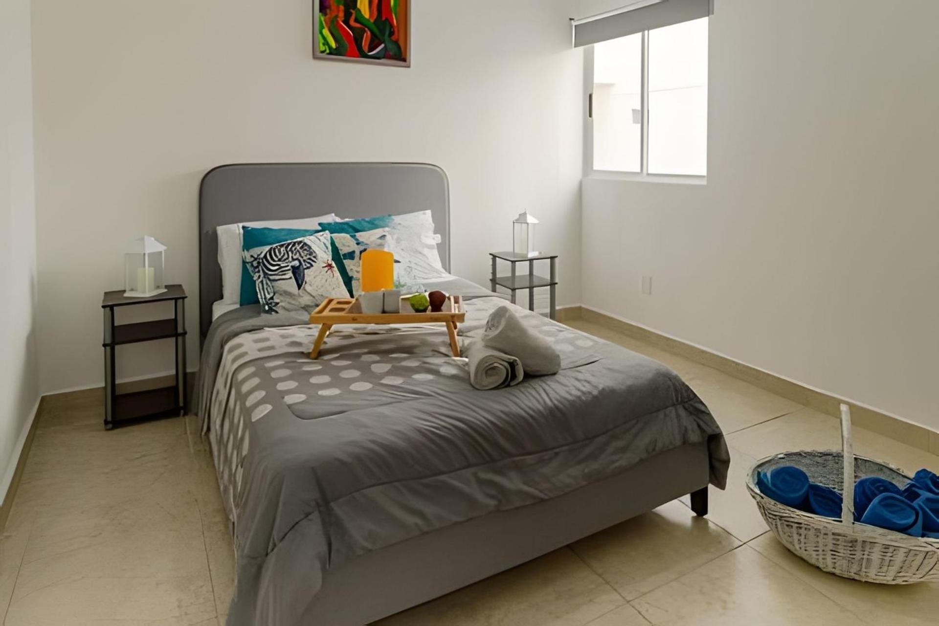 Exclusive Building 6 People 3 Cable Televisions 2 Swimming Pools Balcony,