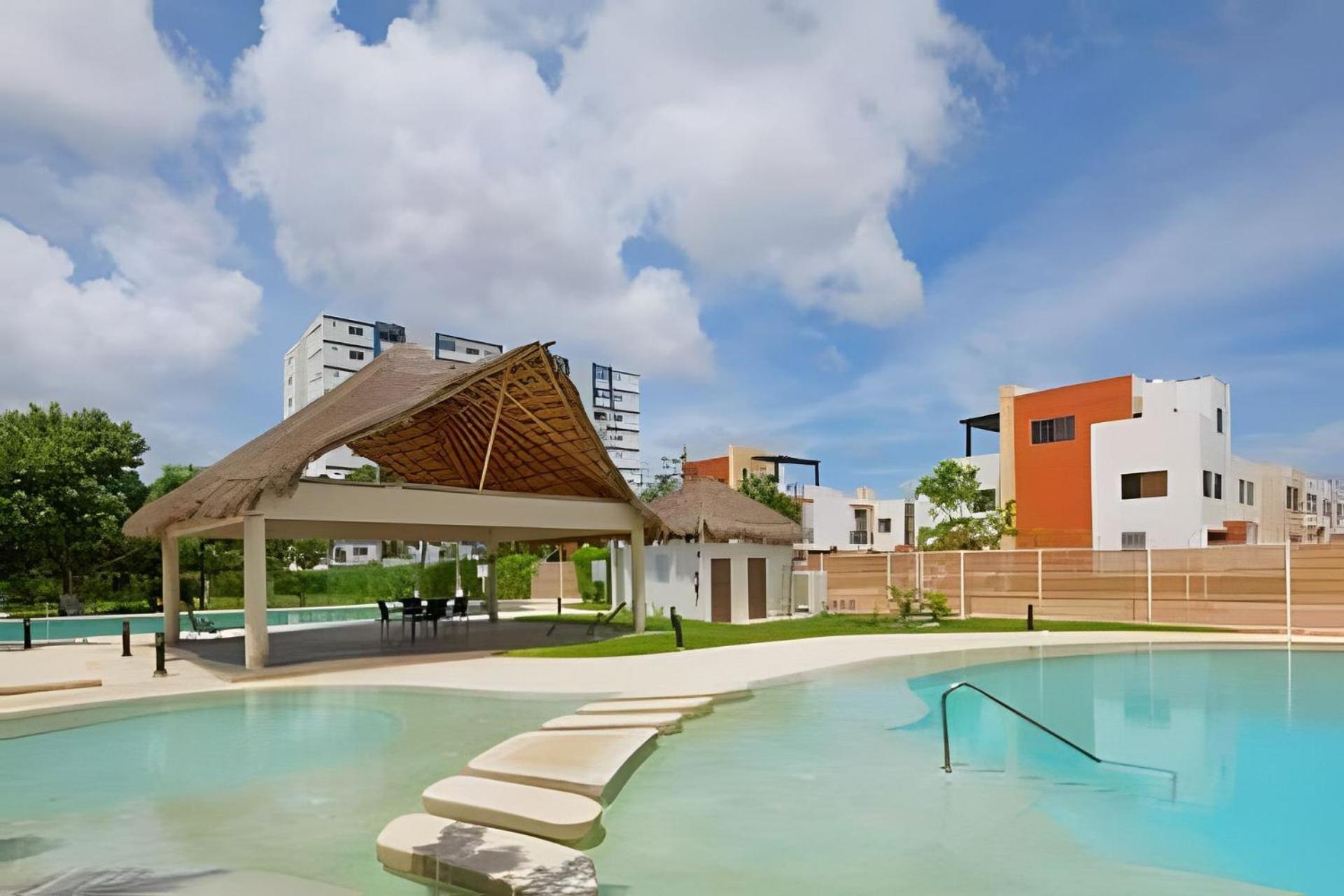 Exclusive Building 6 People 3 Cable Televisions 2 Swimming Pools Balcony, Сasa de vacaciones Cancún