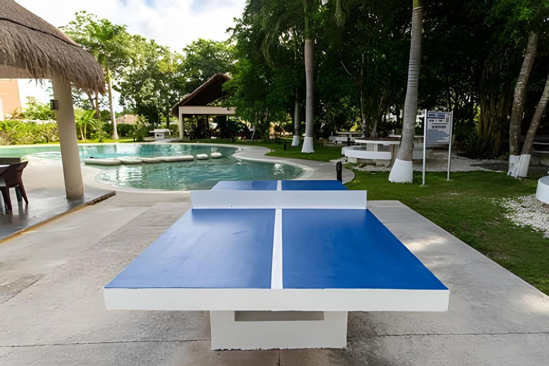 Exclusive Building 6 People 3 Cable Televisions 2 Swimming Pools Balcony,