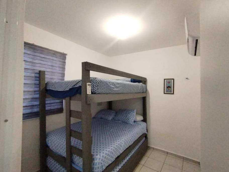 Family With Pool And Water Park Cancún