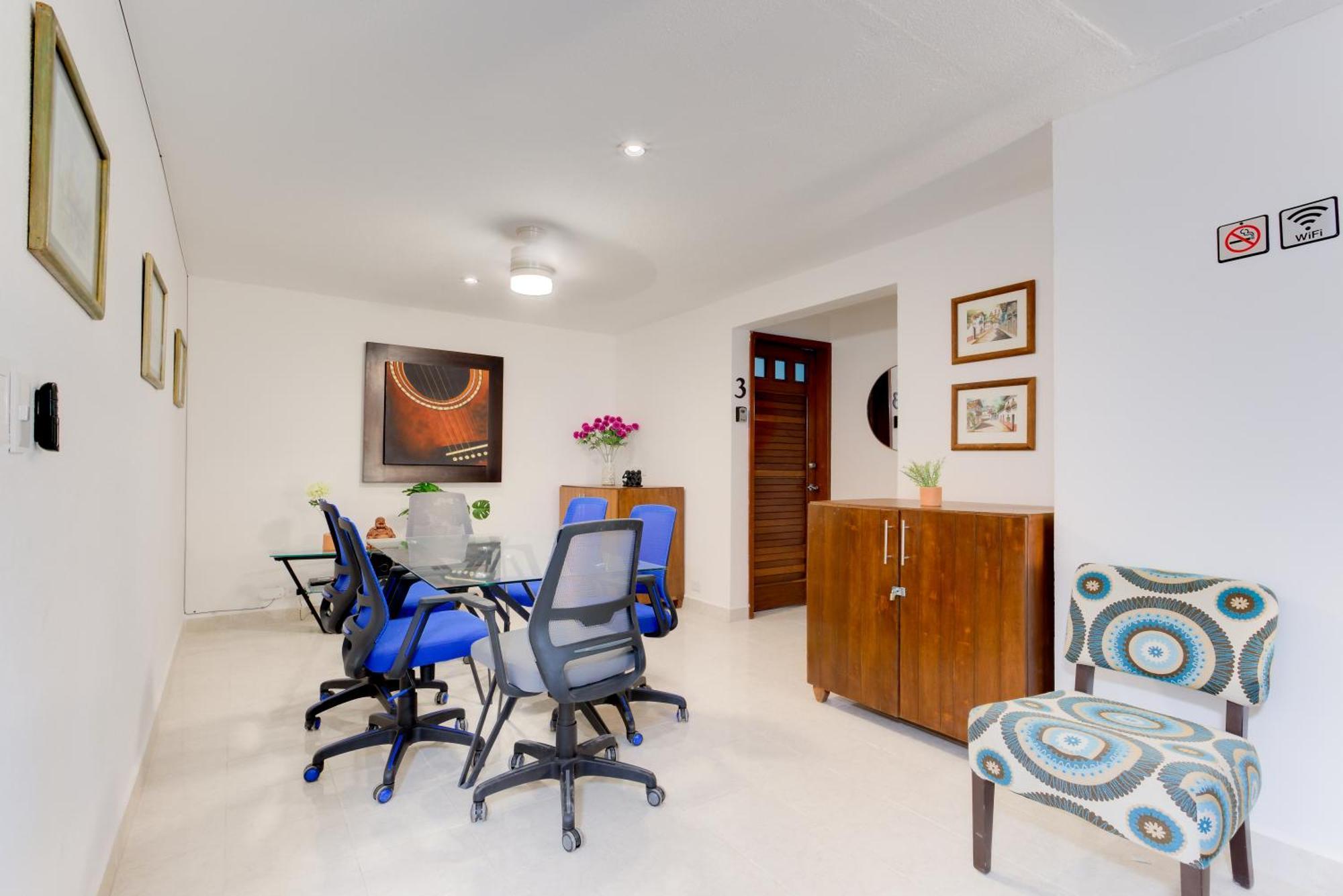 Beautiful Loft W/ Great Location In Cancun's Heart *