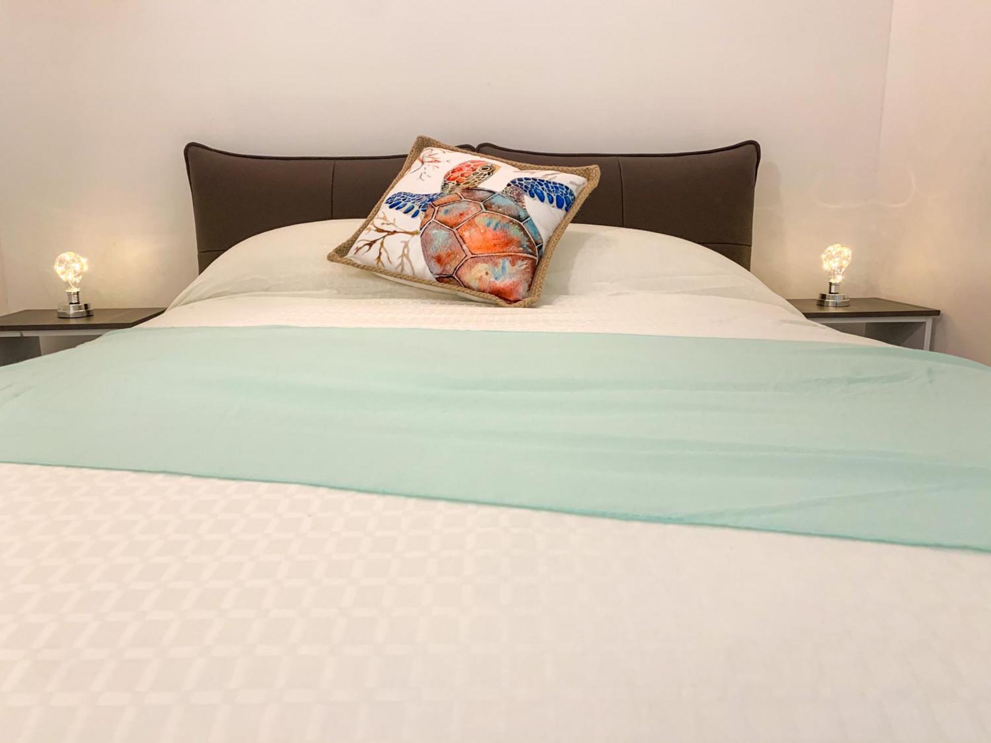 Beautiful Loft By The Lagoon! Apartamento *