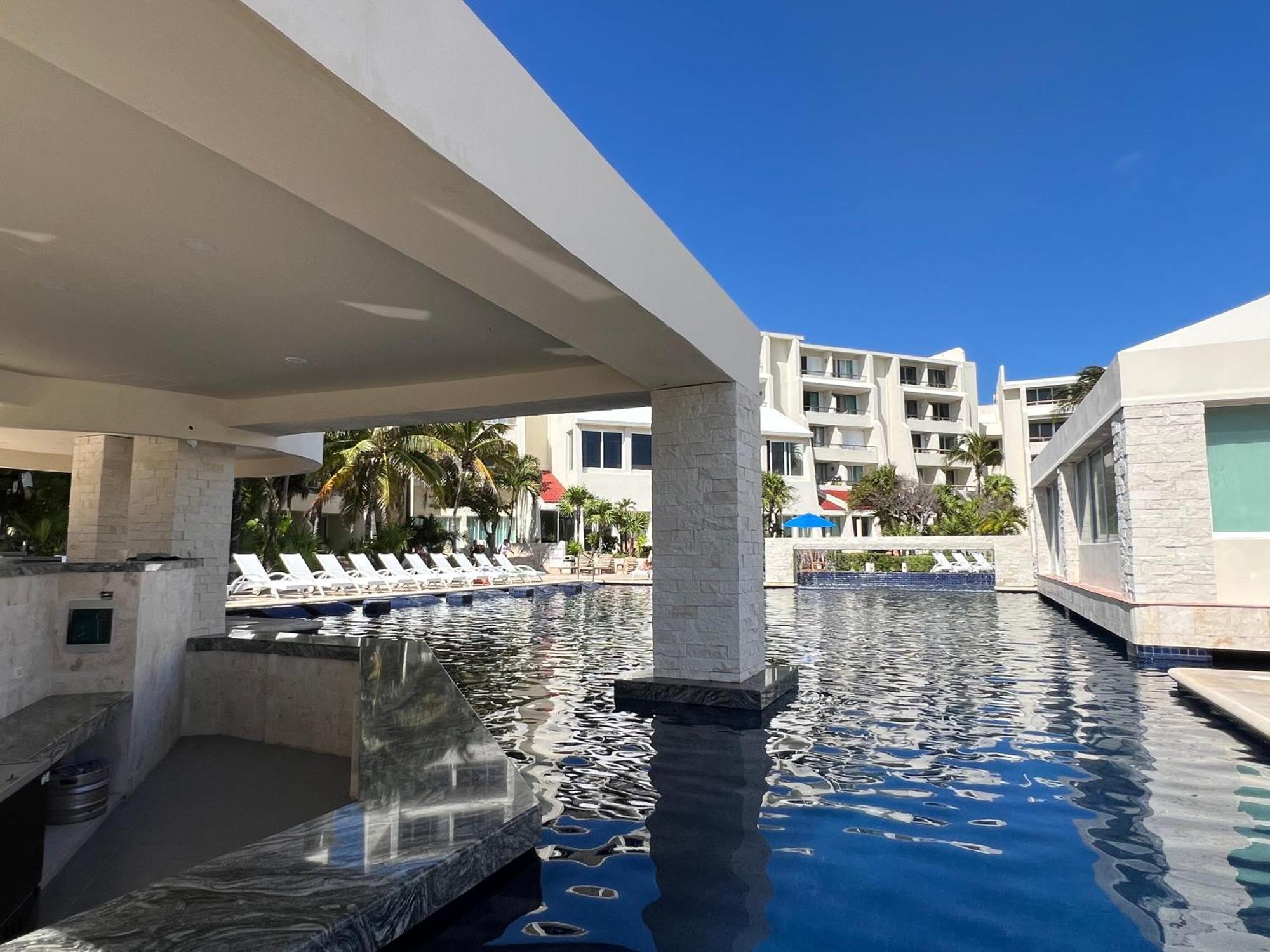 Apartment Solymar Studio Apt Beachfront With Sunset Views