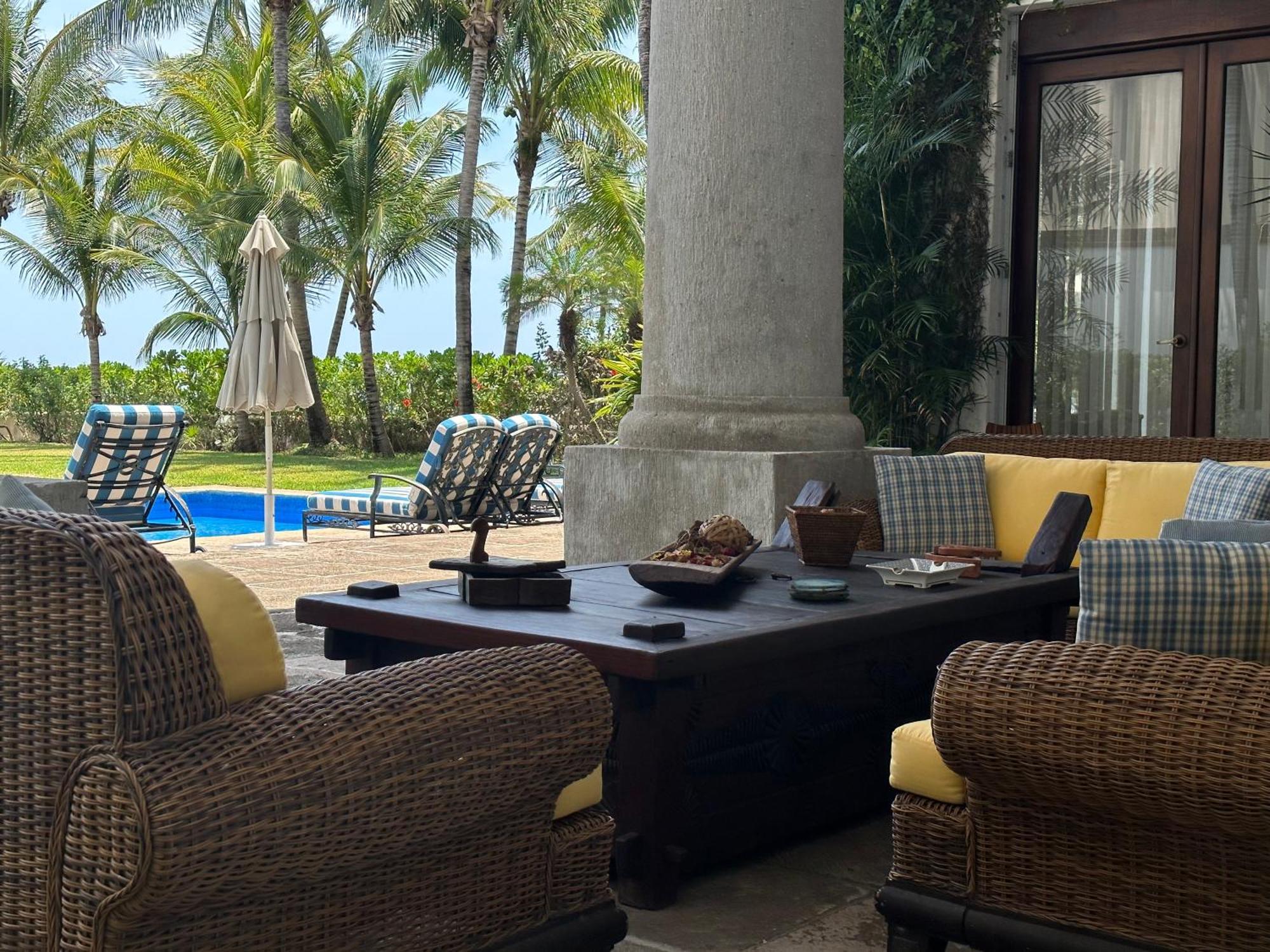 6br Exclusive Beachfront Retreat By Solmar * Cancún