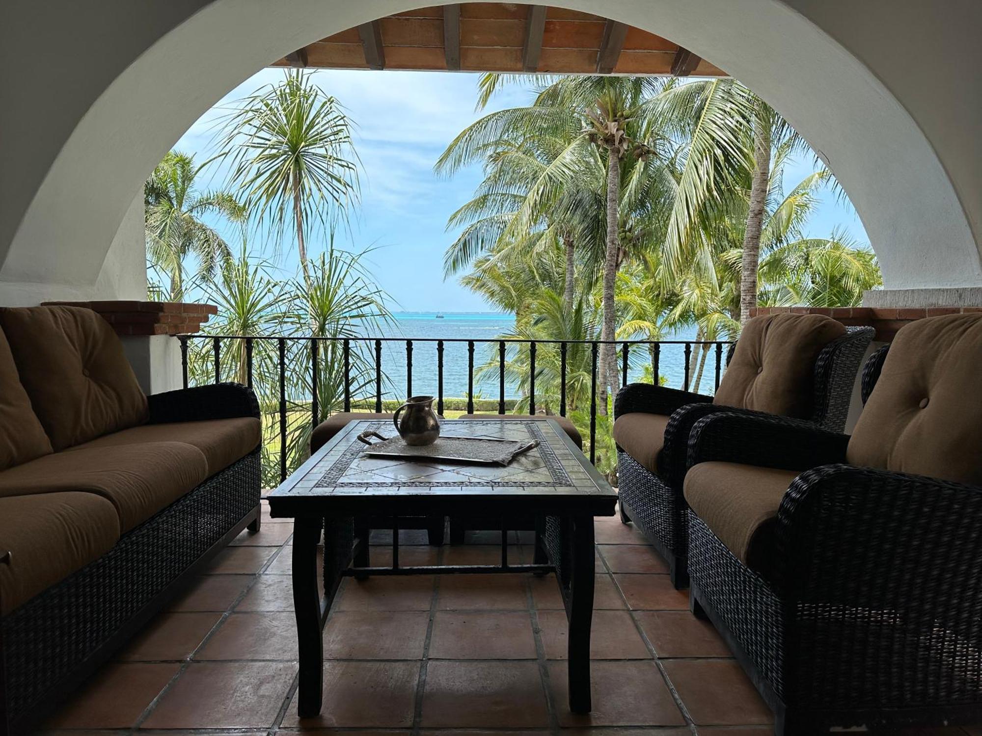 6br Exclusive Beachfront Retreat By Solmar * Cancún