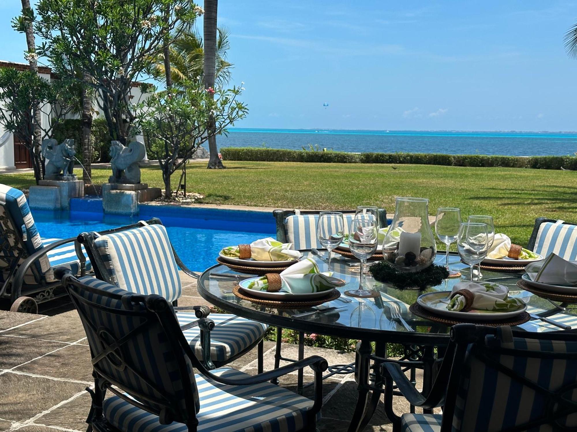Villa 6br Exclusive Beachfront Retreat By Solmar *