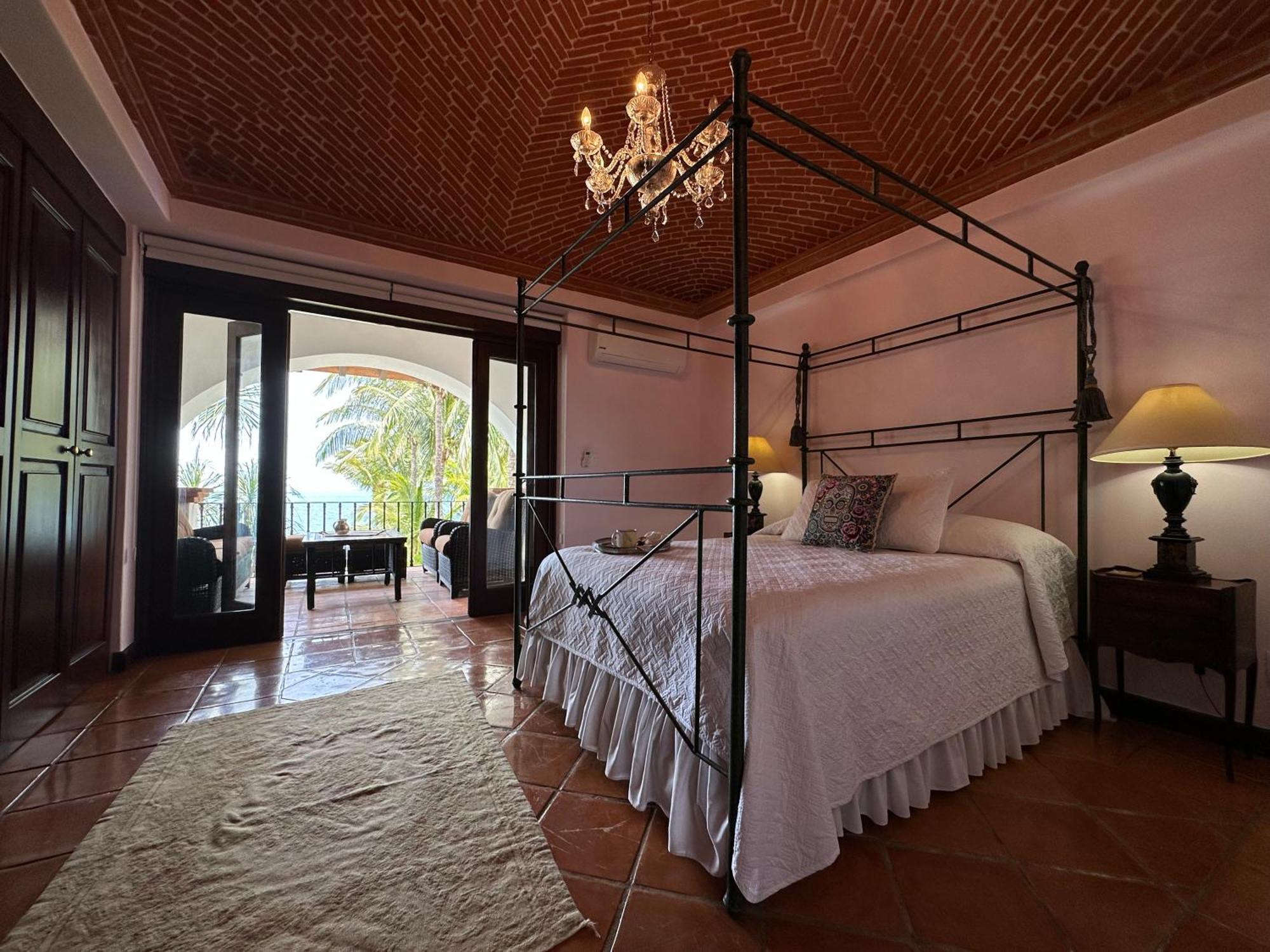 6br Exclusive Beachfront Retreat By Solmar Cancún