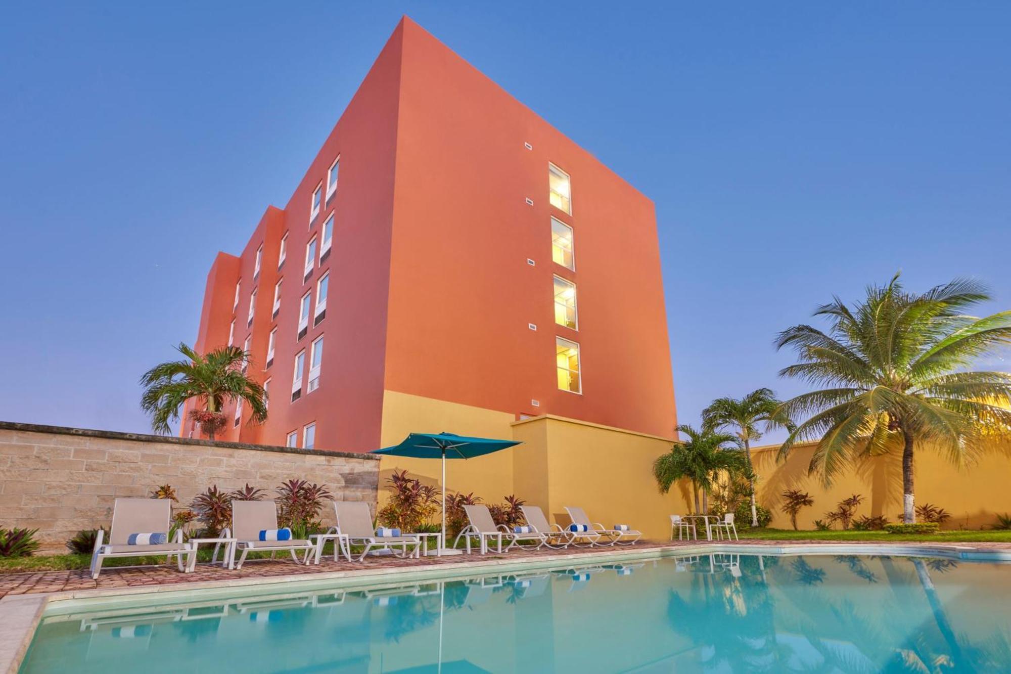 Hotel Express Junior By Marriott 3*