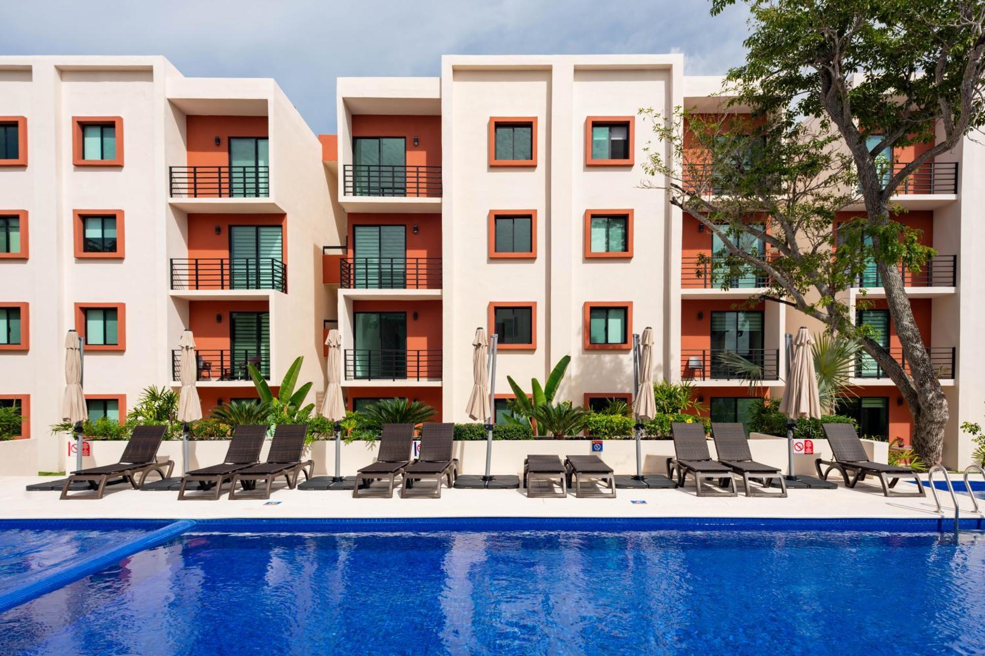 Apartamento 2br Moderno En Residencial Ombu Cancún