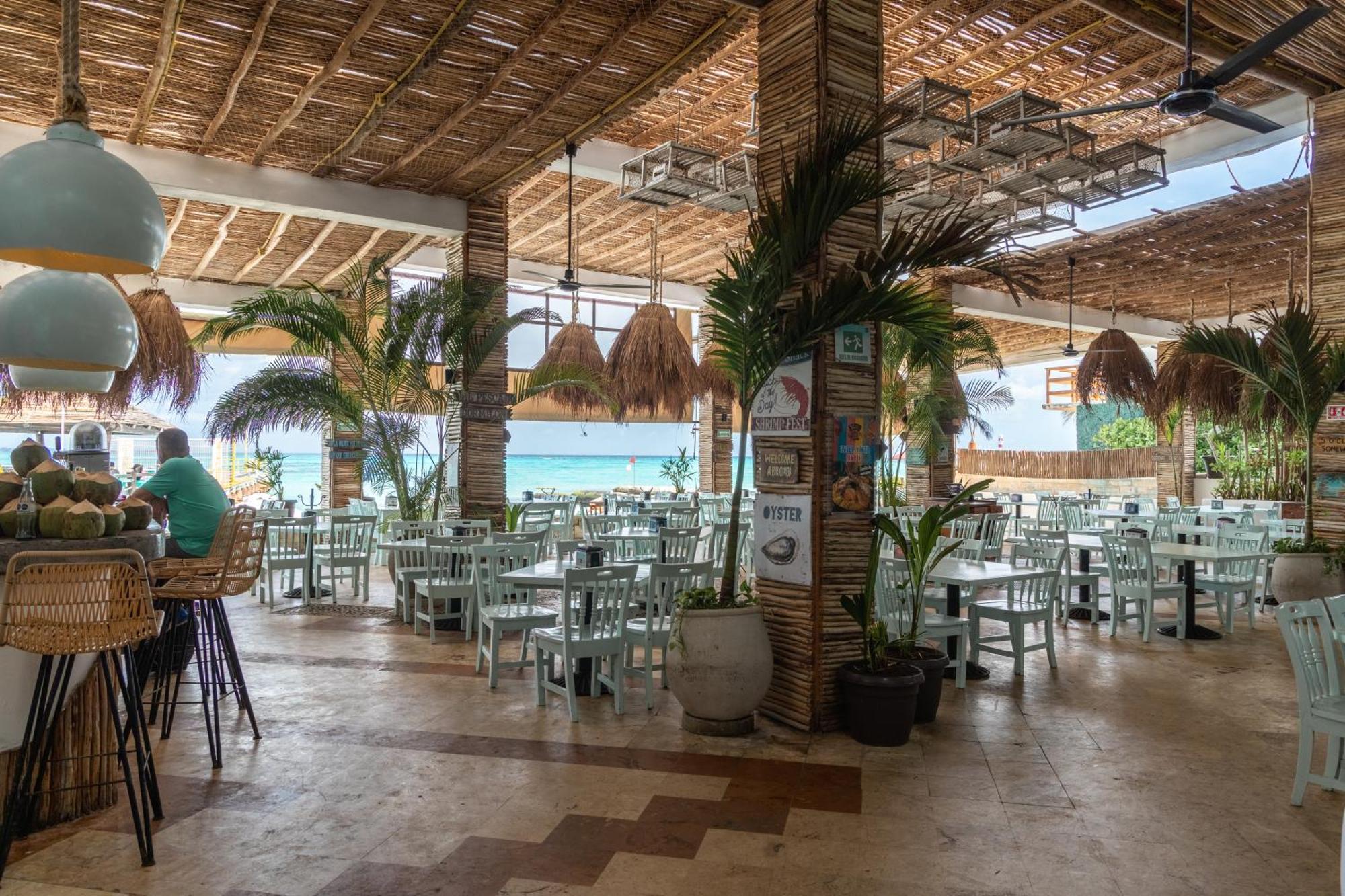 La Palma Beachfront Boutique - Self Check In 4* Cancun