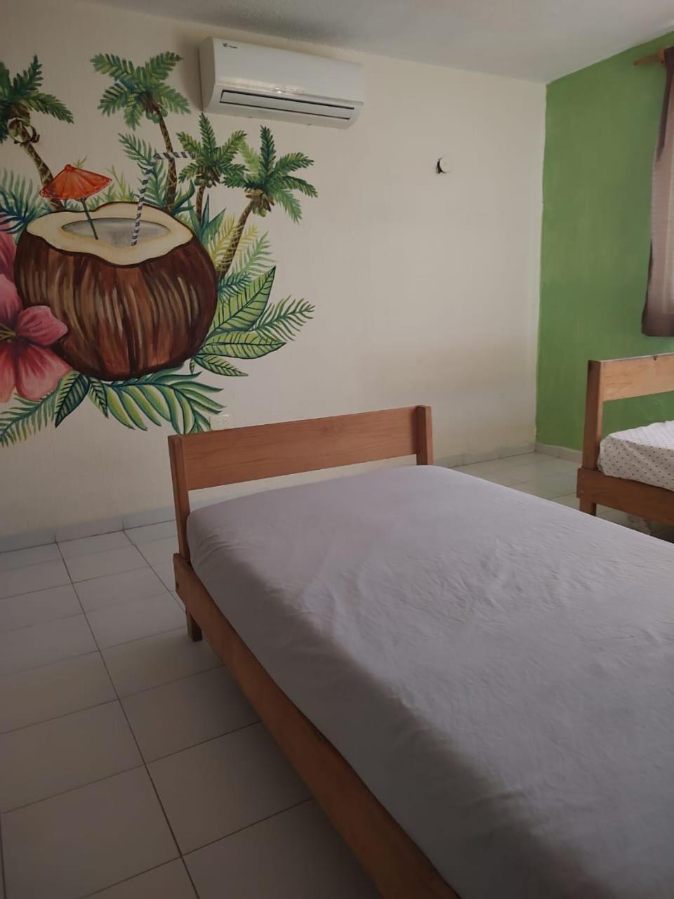 Casa Bugambilias Guest house