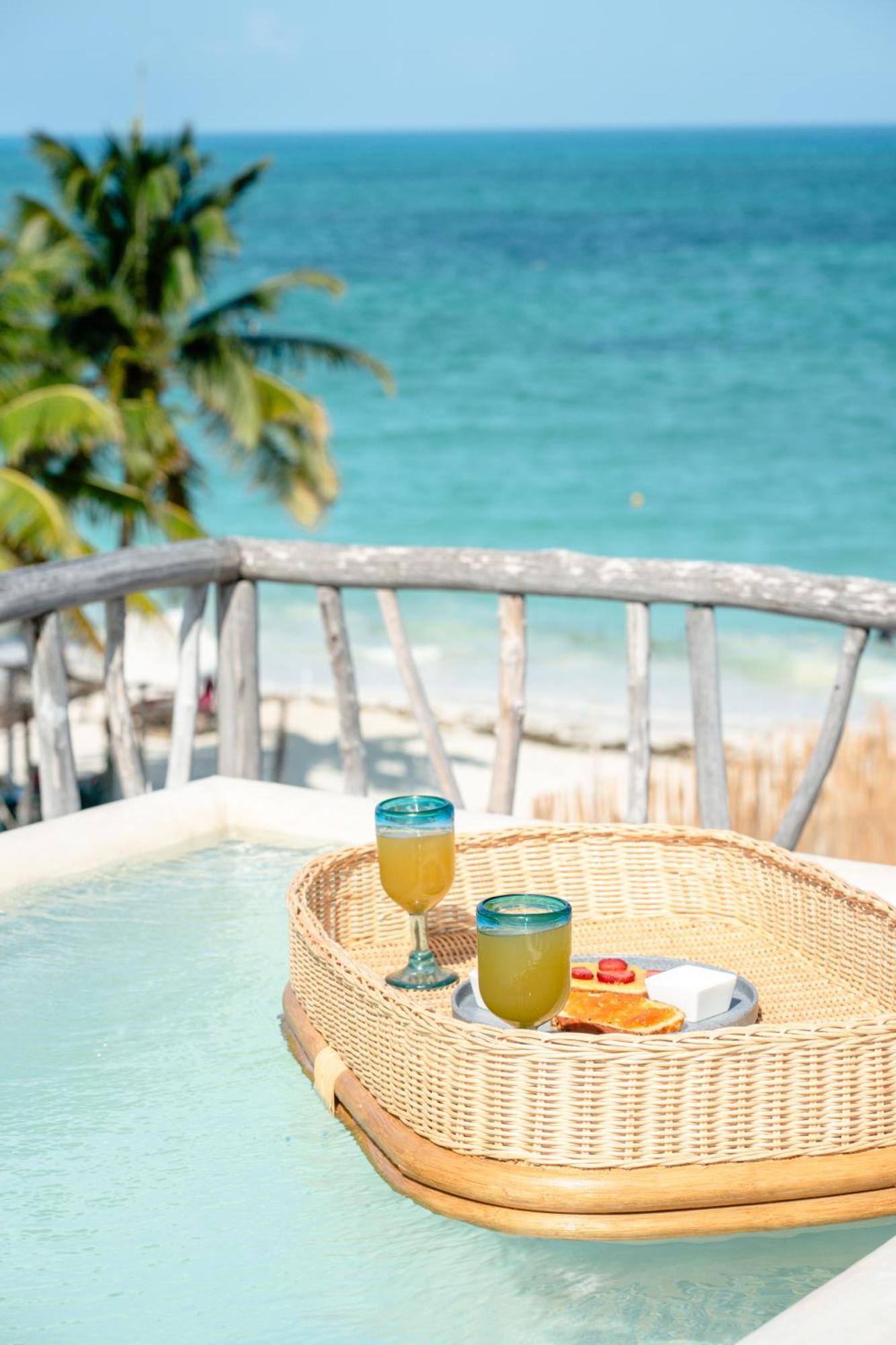 Punta Blanca House *
