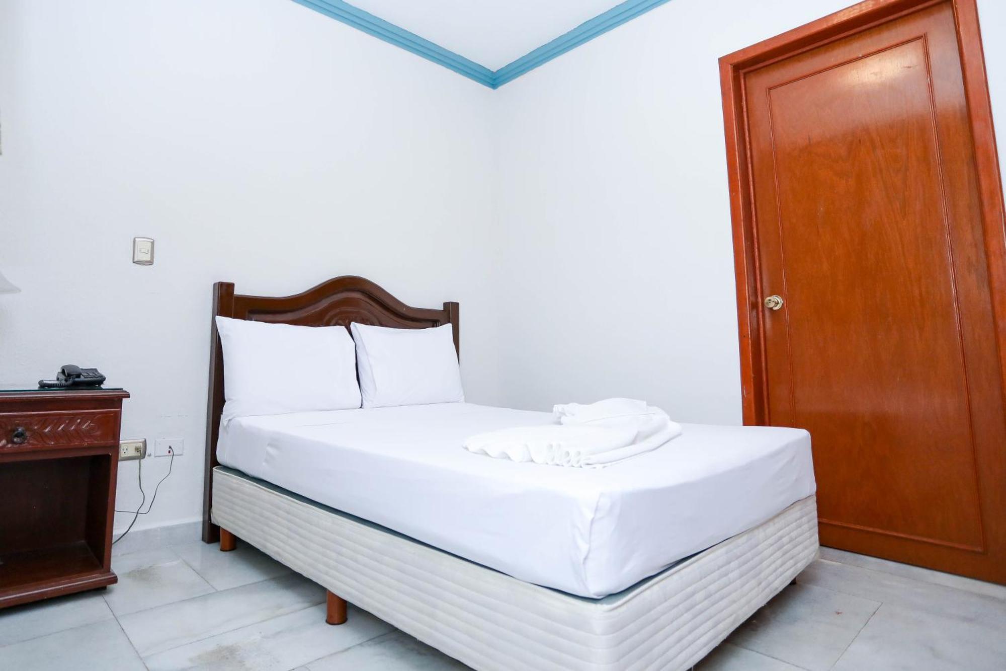 Avenida Hotel