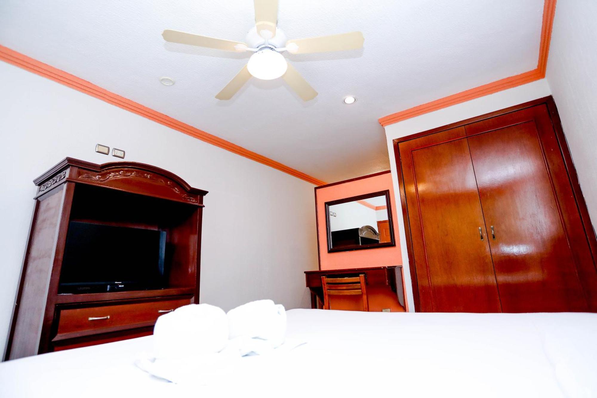 Avenida Hotel