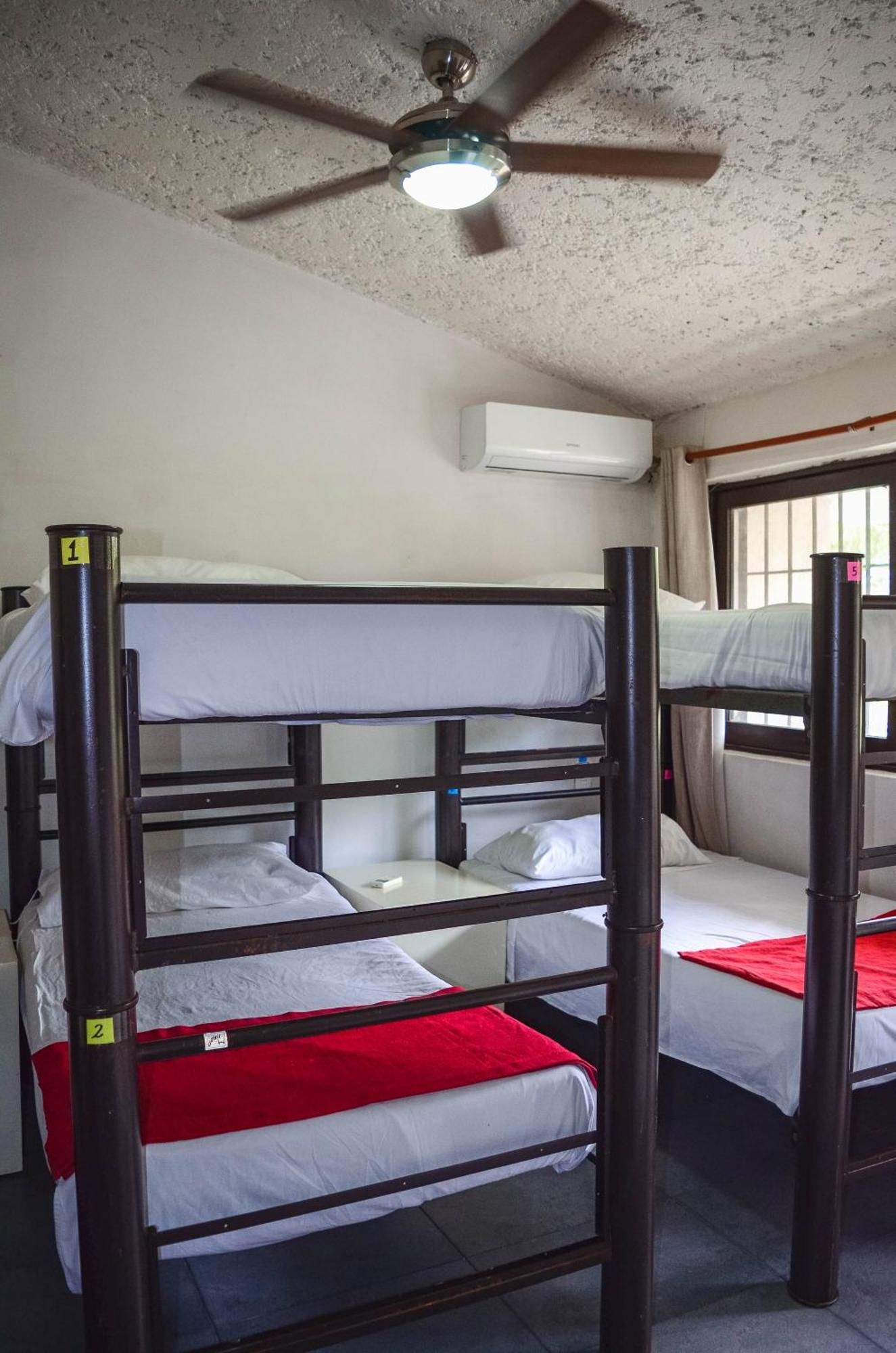 Hostal Naranjo *