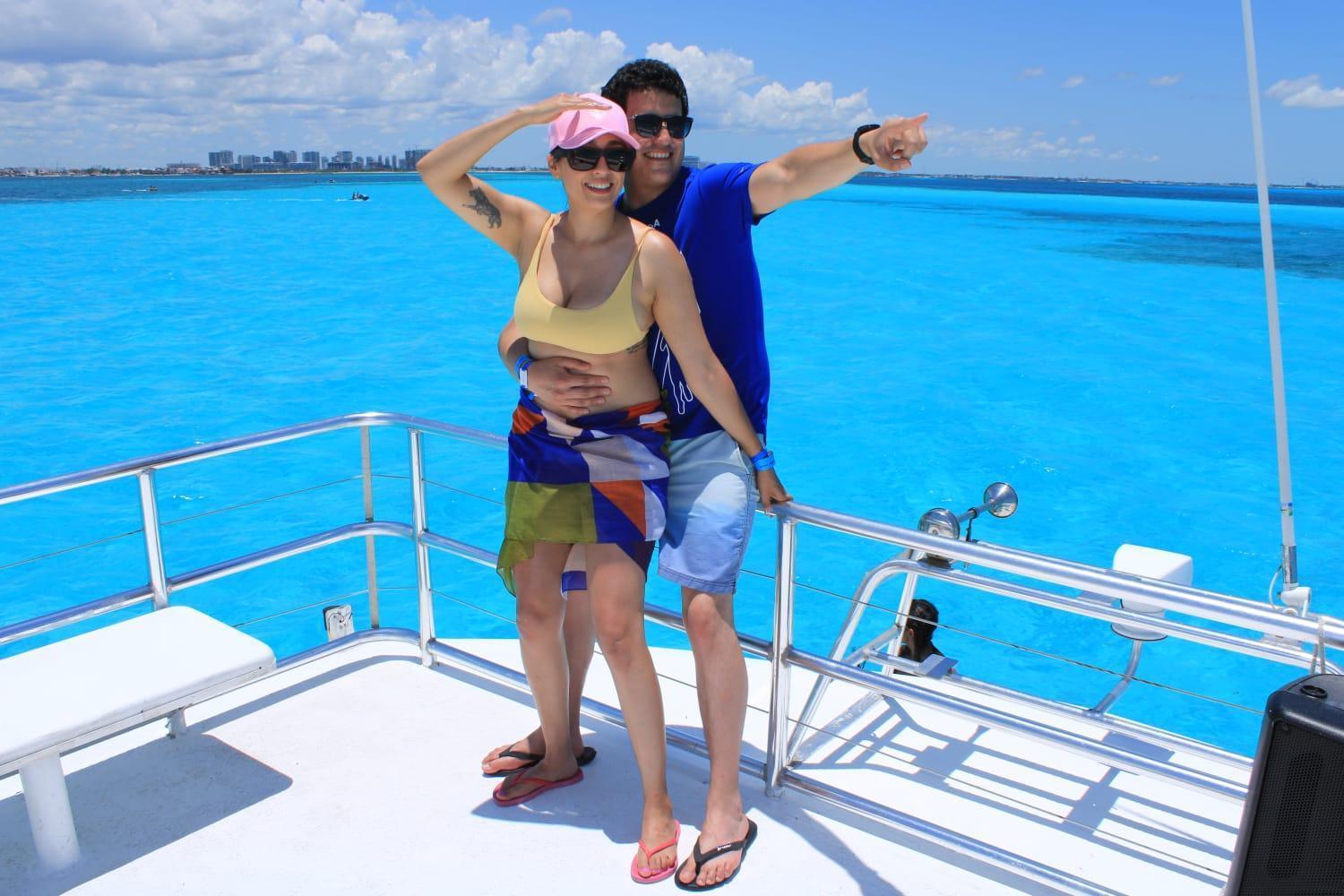 Catamaran Fragata Hotel en barco