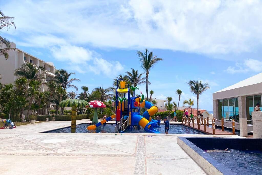 Seaside Escape In Cancún