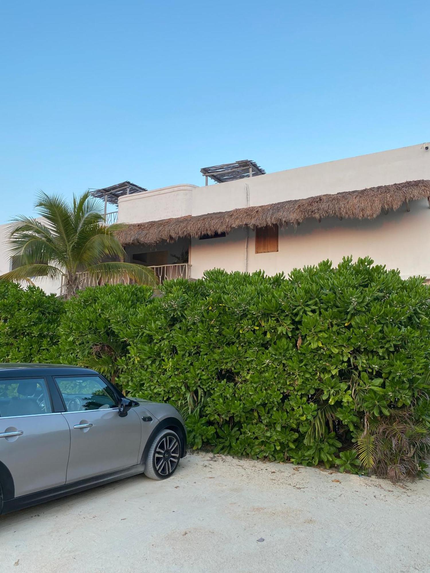 Punta Blanca House *