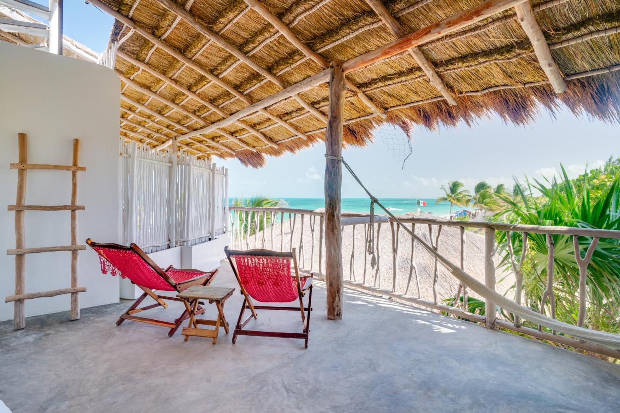 Punta Blanca House Hotel