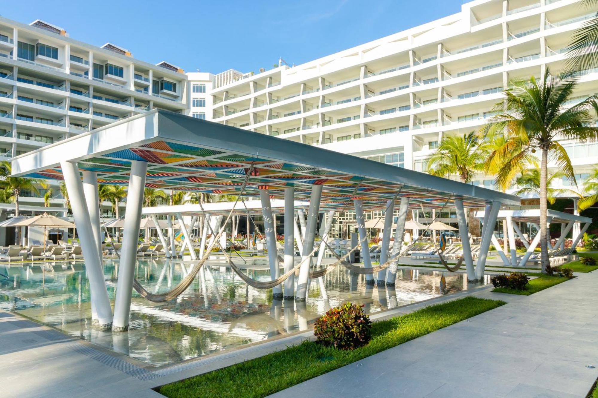 Garza Blanca Resort&spa