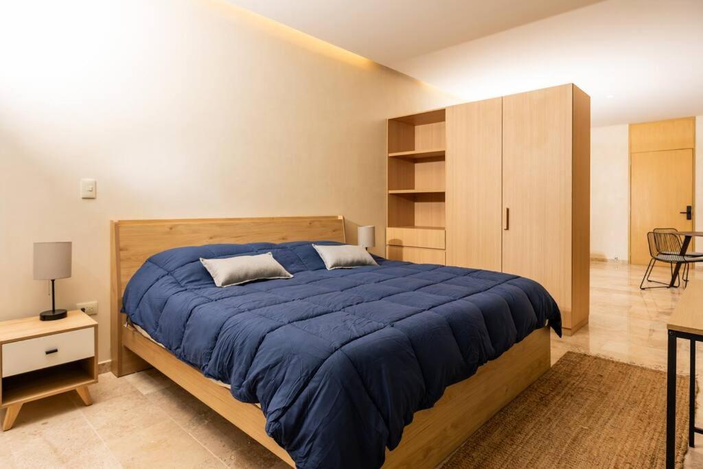 Estudio Moderno En La Av Nader Cancún