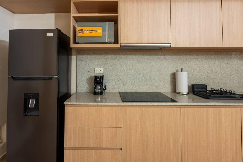 Estudio Moderno En La Av Nader Apartamento