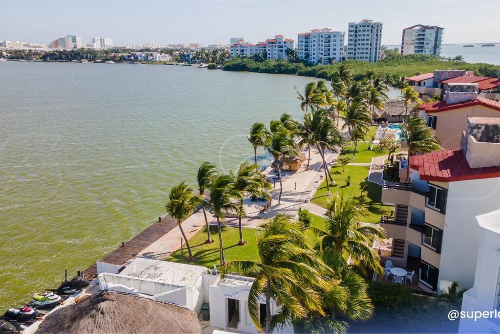 Apartamento Amplio 3b En Zona Hotelera Con Increible Vista A La Laguna Cancún