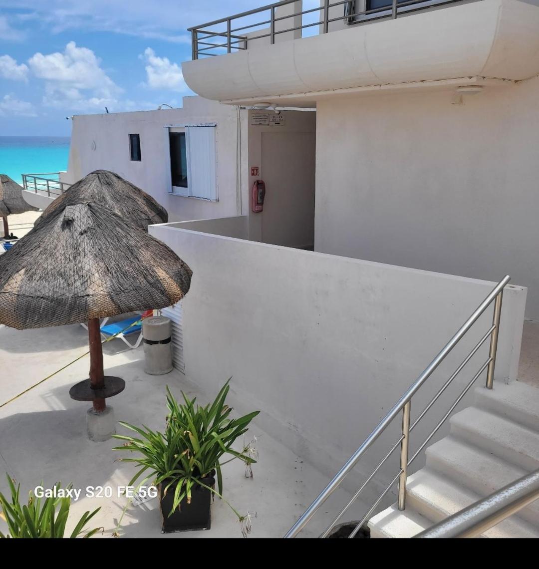 Ocean View Front