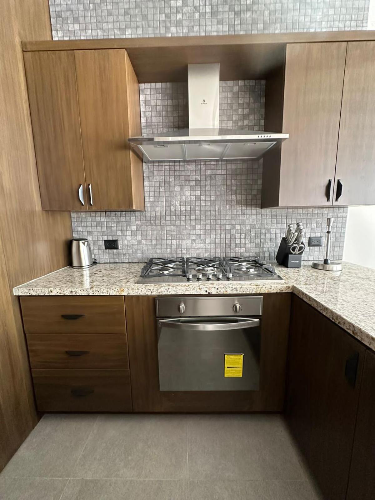 Casa Cristal 3 Pisos Arbolada Сasa de vacaciones *