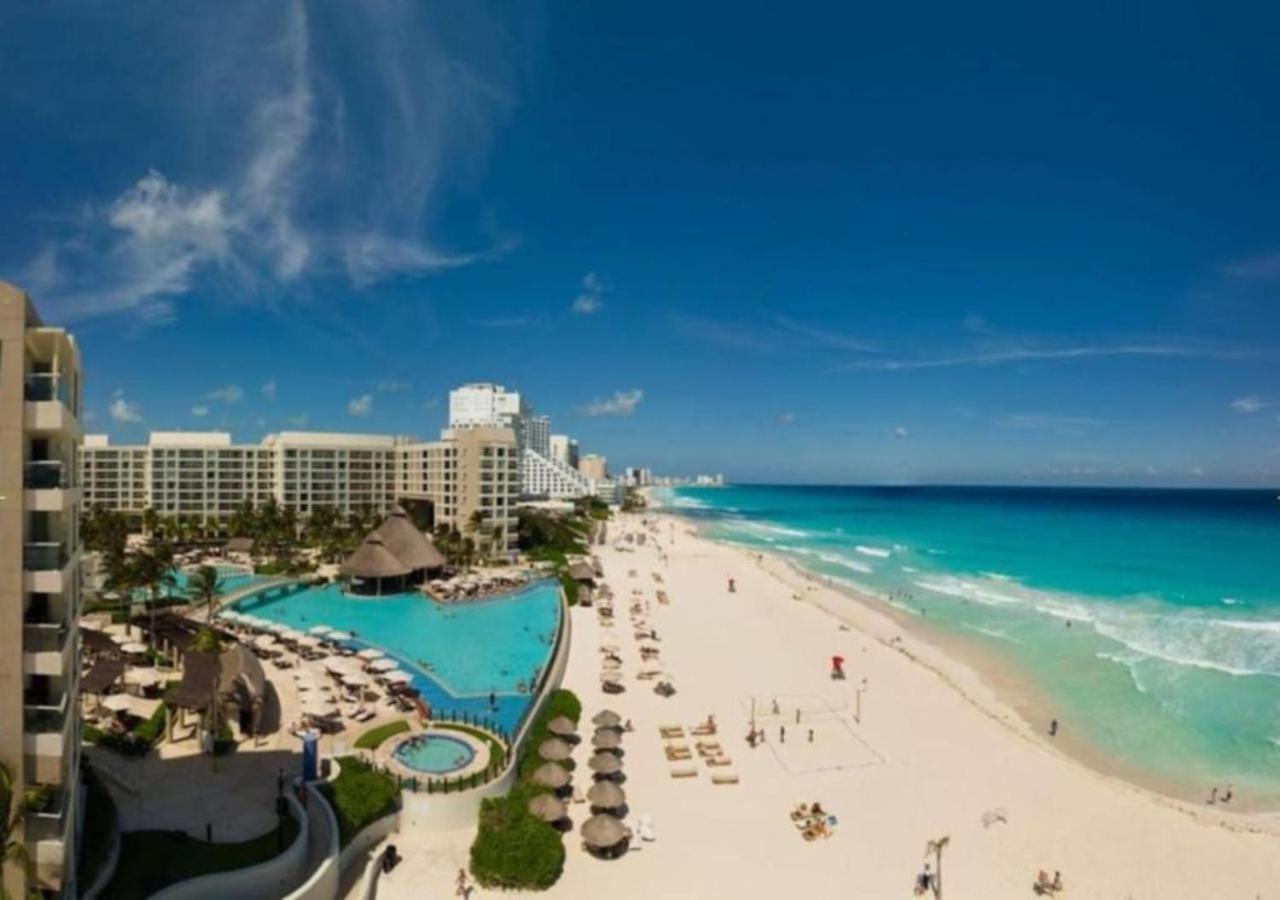 Сasa de vacaciones Enjoy The White In A 1bd Vacation Onsite Infinity Pool, Spa, And Mini Golf *