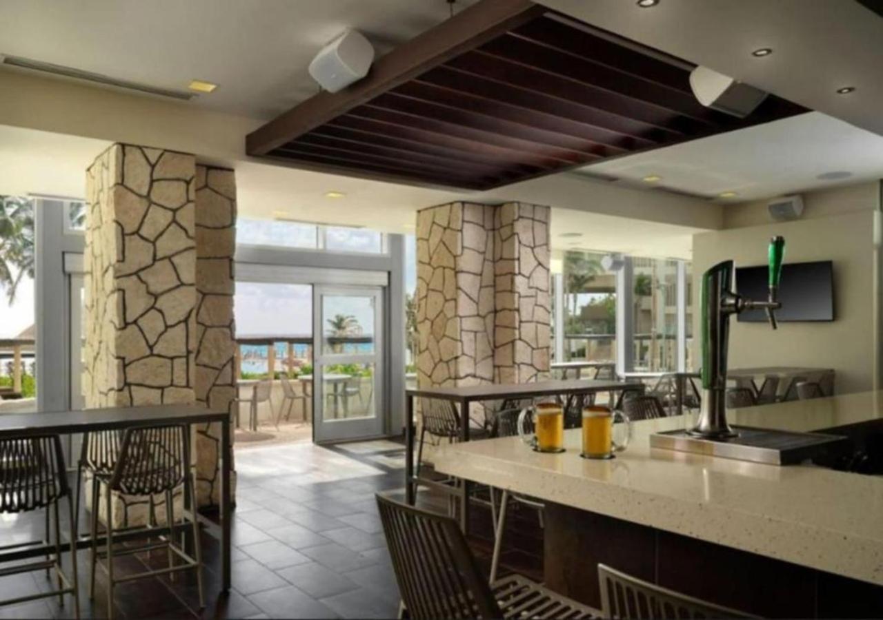 Enjoy The White In A 1bd Vacation Onsite Infinity Pool, Spa, And Mini Golf *