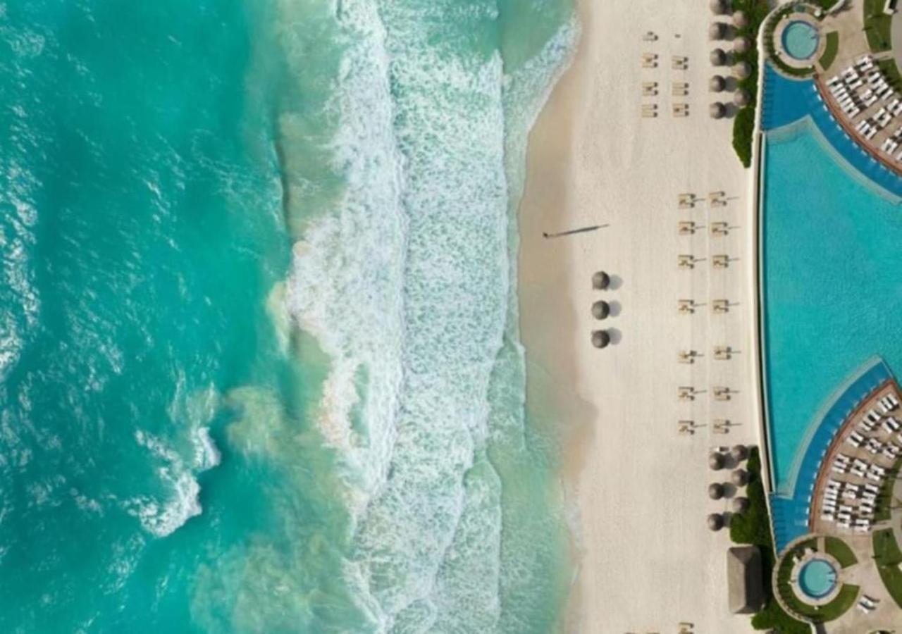 Сasa de vacaciones Enjoy The White In A 1bd Vacation Onsite Infinity Pool, Spa, And Mini Golf