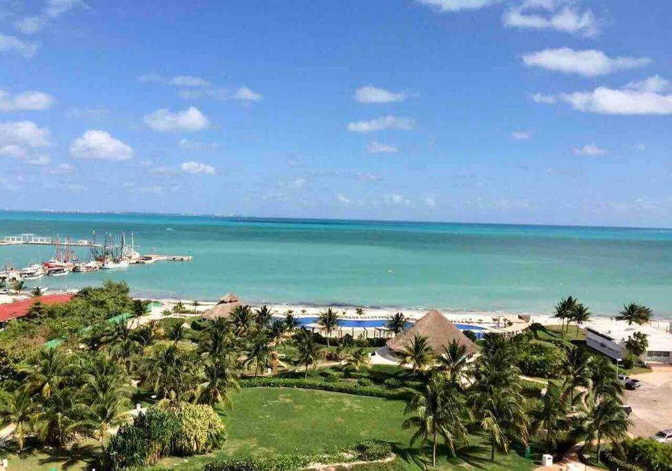 Marina Beachfront 2 Bdr By Casa Paraiso Cancún