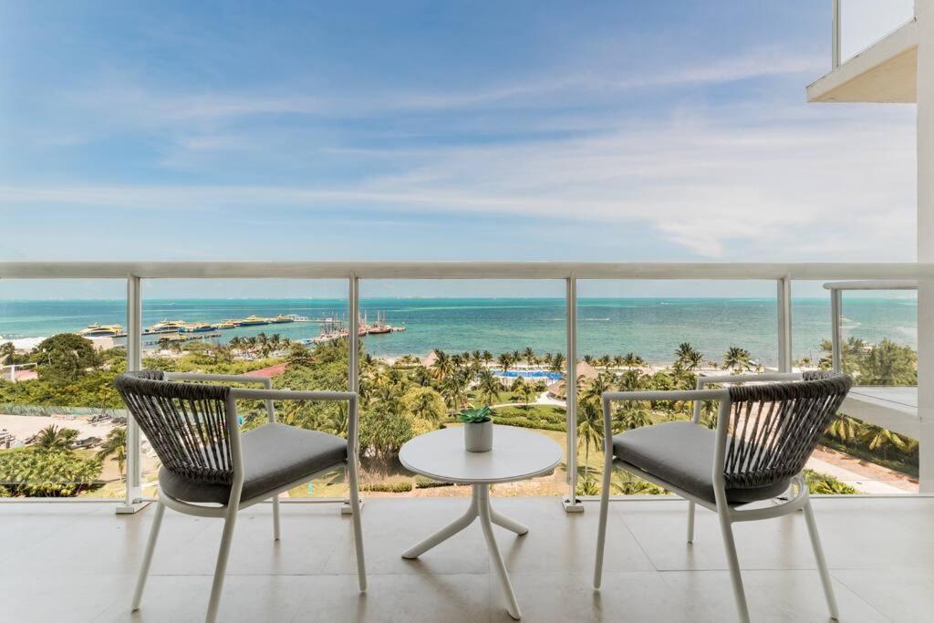 Marina Beachfront 2 Bdr By Casa Paraiso Cancún