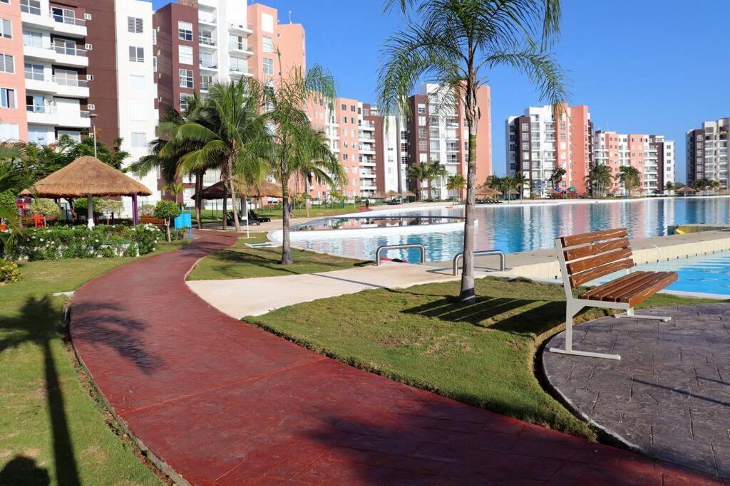 View And Access To The Lagoon~kg Sz Bed, A/c, Wifi