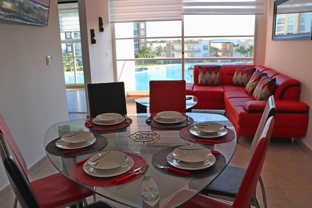View And Access To The Lagoon~kg Sz Bed, A/c, Wifi Apartamento
