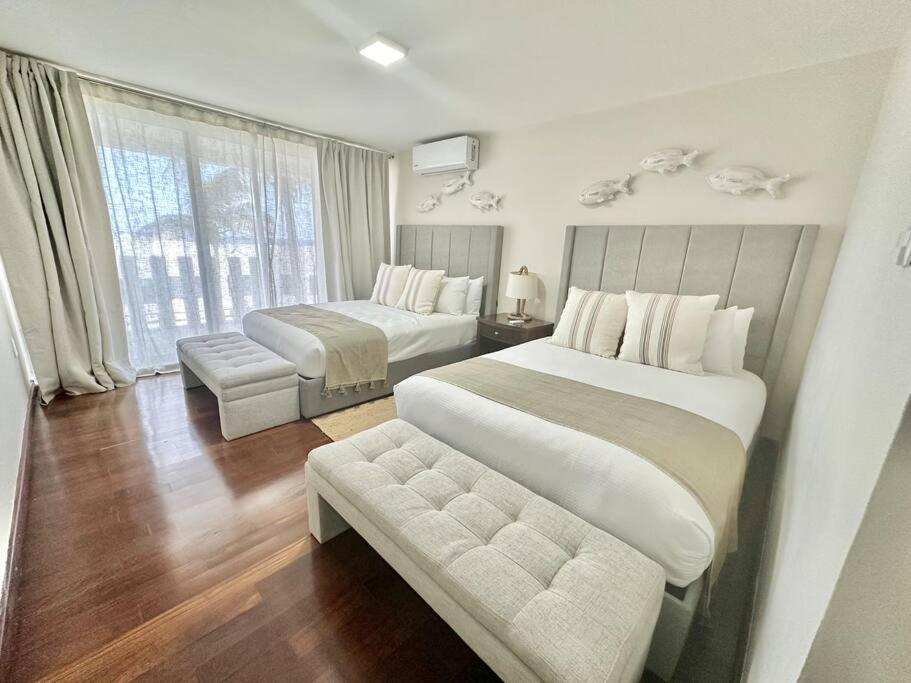 Deluxe Ocean View 3b With Great Location *