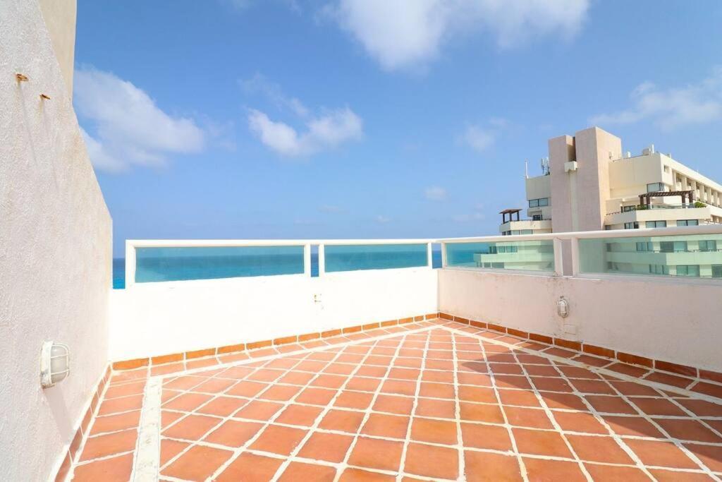 Penthouse On The With Private Sea View Apartamento