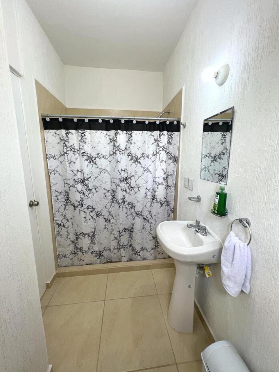 Сasa de vacaciones Hermosa Casa En Privada Cancún