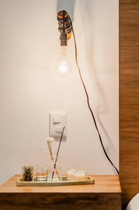 Stylish One Br Apt With Lagoon View In Dt *